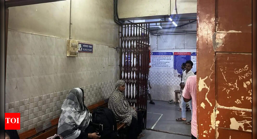 4-year-old boy kidnapped from Delhi hospital; woman held