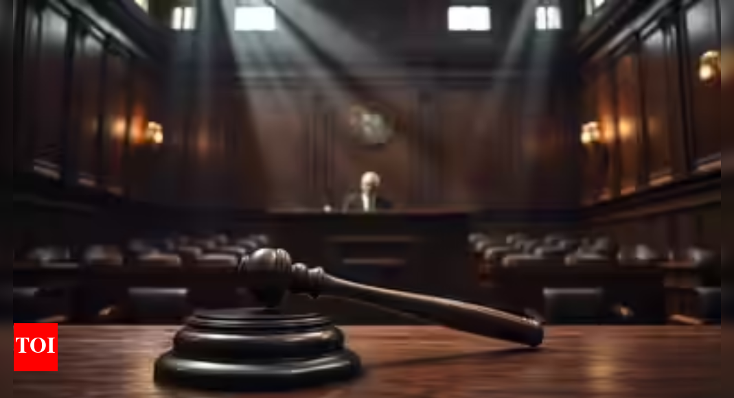 1994 murder case: Thane court acquits 3 men for killing woman, 4 children; lack of evidence cited
