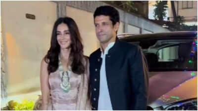 Farhan Akhtar gifts himself a luxury car, worth Rs 3.50 crore for Diwali; Joins Bollywood's elite Maybach owners