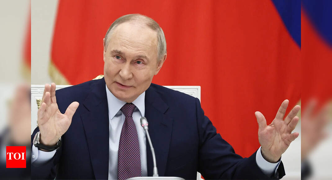 Superapp Max launched: Russia pushes use of homegrown app over WhatsApp, Telegram