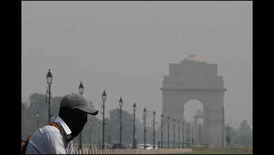 Air very poor for fourth day