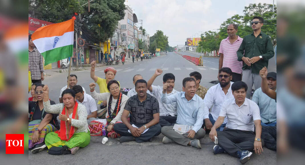 Tripura Civil Society’s 24-hour bandh evokes mixed response