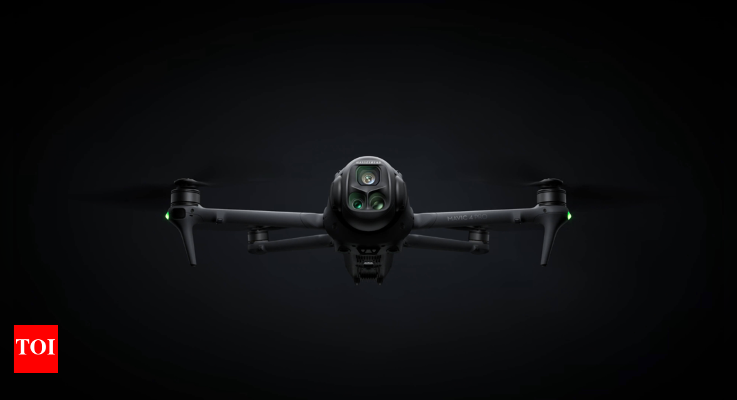 US senator sends letter to FCC to ban China's two biggest drone makers