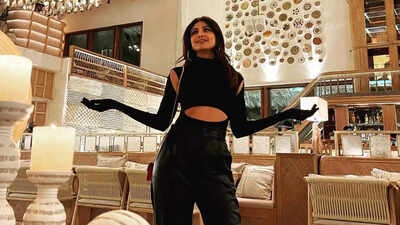 Shilpa Shetty’s Bastian earns Rs 2-3 crore a night, reveals Shobhaa De; ‘Each table was spending lakhs’