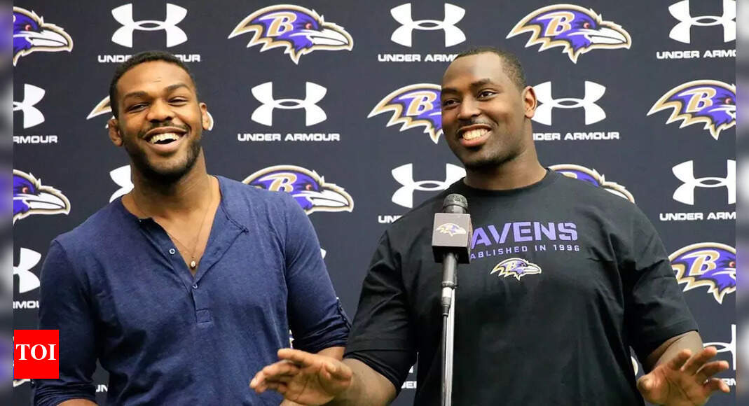 Jon Jones breaks silence with heartbreaking tribute after NFL star brother Arthur’s sudden death at just 39