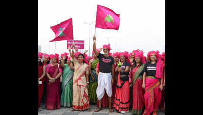 Milind Soman: Many women are more comfortable running in sarees than in shorts or tights