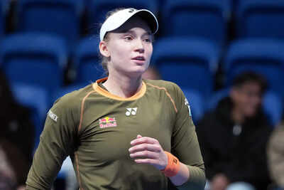 Elena Rybakina seals last WTA Finals spot after reaching Tokyo semis