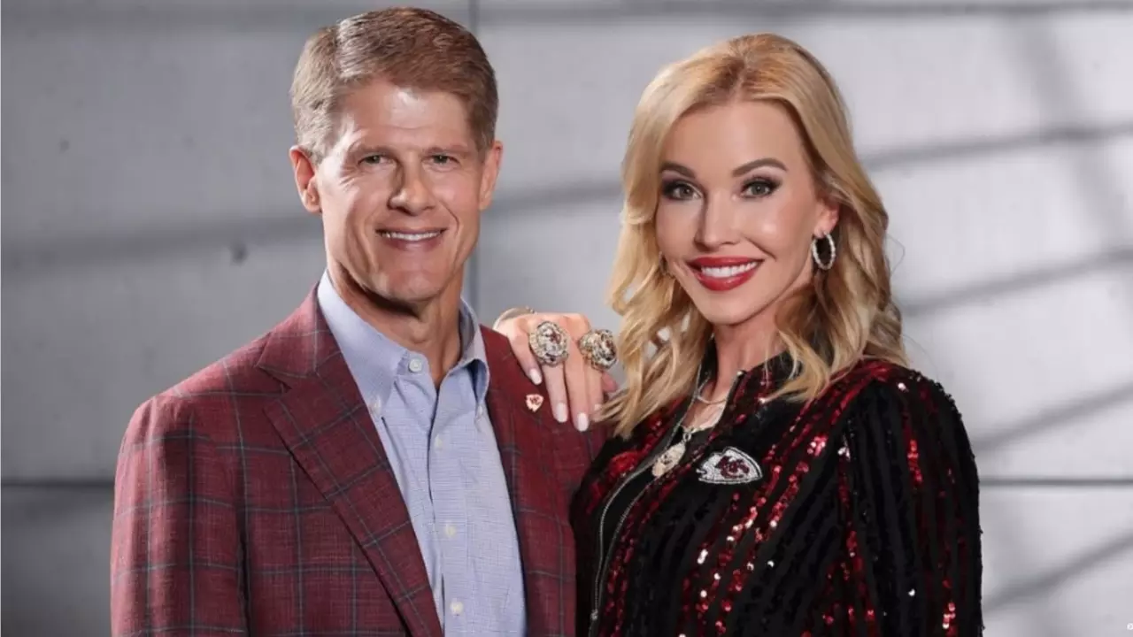 Kansas City Chiefs owner Clark Hunt’s wife Tavia shares 20 snapshots to commemorate 32 years of marriage