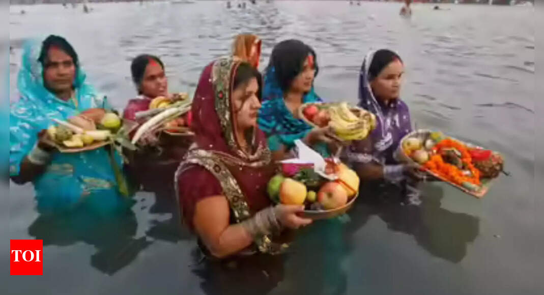 Chhath Puja 2025 Date: 4 Day Festival, Sunrise and Sunset Timings, Rituals and Significance