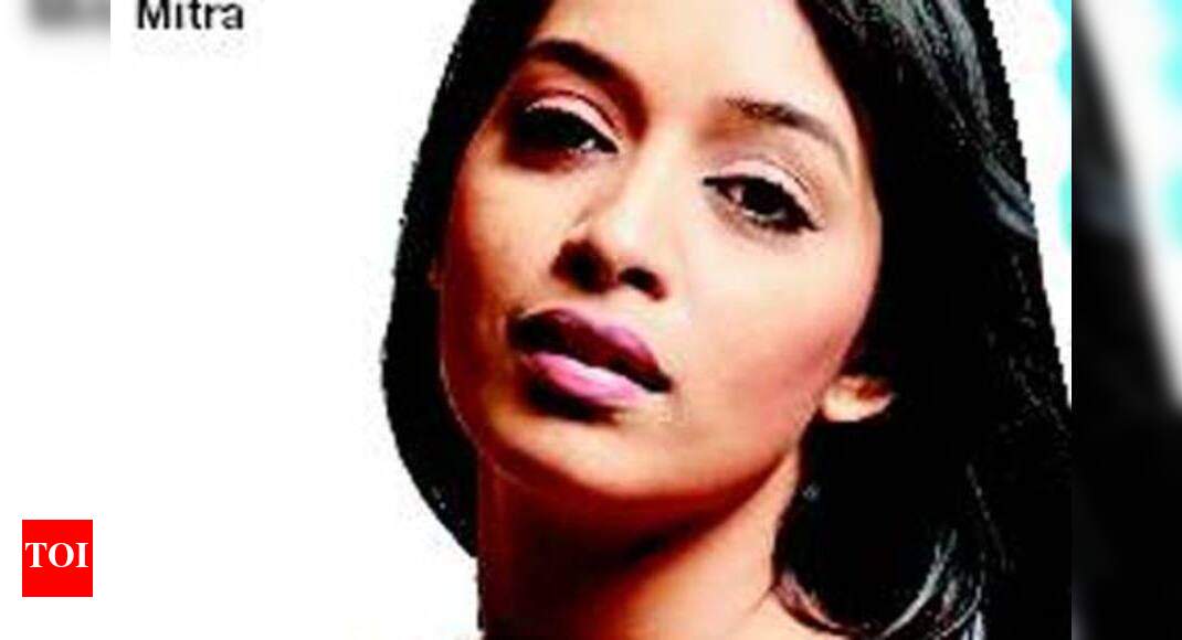 Lips are sealed, eh? Bengali Movie News Times of India