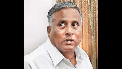 Union min Somanna urges state govt for overall devpt of Channamma memorials