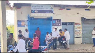  Armed Thieves Steal Cash and Electronics from SBI CSP Operator