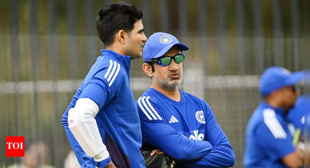 'Can't play together': Gill, Gambhir slammed for 'injustice' in team selection
