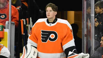 Carter Hart signs multi-year deal with Vegas Golden Knights (Getty Images) Carter Hart turns Vegas gamble into gold with expected multi-year contract from the Golden Knights