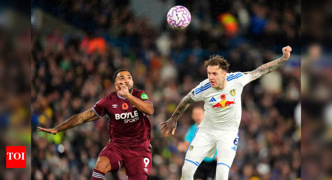 Brenden Aaronson scores early as Leeds beat struggling West Ham 2-1