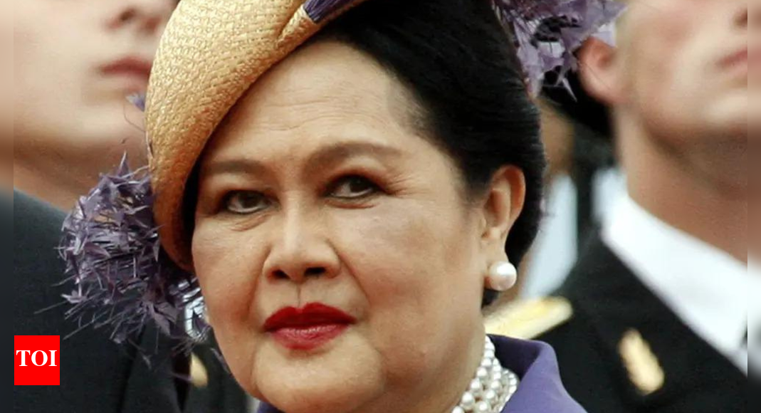 <div>Year-long mourning: Thailand's Queen Mother Sirikit passes away at 93; PM cancels trip to Asean</div> <div>Year-long mourning: Thailand's Queen Mother Sirikit passes away at 93; PM cancels trip to Asean</div>