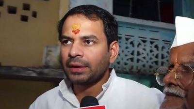 Tej Pratap Yadav (PTI) 'Death over returning to RJD': Tej Pratap Yadav says not hungry for power; distances from Lalu, Tejashwi ahead of Bihar polls