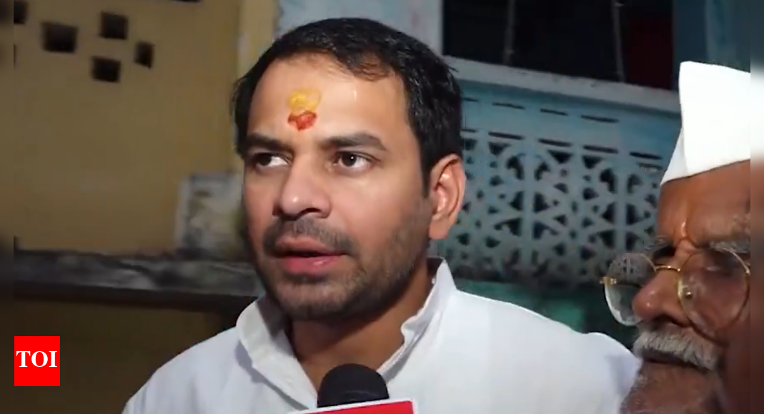 <div>'Death over returning to RJD': Tej Pratap Yadav says not hungry for power; distances from Lalu, Tejashwi ahead of Bihar polls</div> <div>'Death over returning to RJD': Tej Pratap Yadav says not hungry for power; distances from Lalu, Tejashwi ahead of Bihar polls</div>
