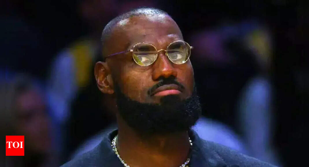 LeBron James shows support for son Bryce James with heartfelt courtside gesture during Lakers-Timberwolves game