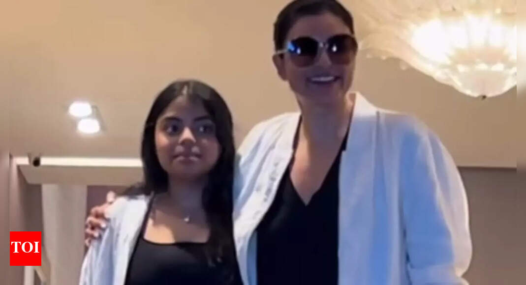 Sushmita and daughter Alisah twin in monochrome outfits Sushmita and daughter Alisah twin in monochrome outfits