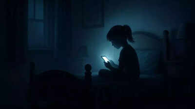 Tras el suicidio de su hija, madre de Virginia insta a los padres a mantener los teléfonos fuera de los dormitorios infantiles