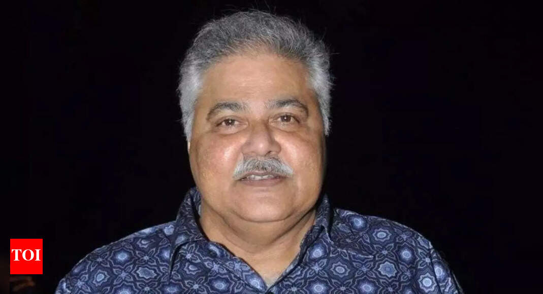 सतीश शाह का 74 साल की उम्र में निधन: अस्पताल ने खुलासा किया कि वह घर पर बेहोश पाए गए थे; कल होगा अंतिम संस्कार | सतीश शाह का 74 साल की उम्र में निधन: अस्पताल ने खुलासा किया कि वह घर पर बेहोश पाए गए थे; कल होगा अंतिम संस्कार |