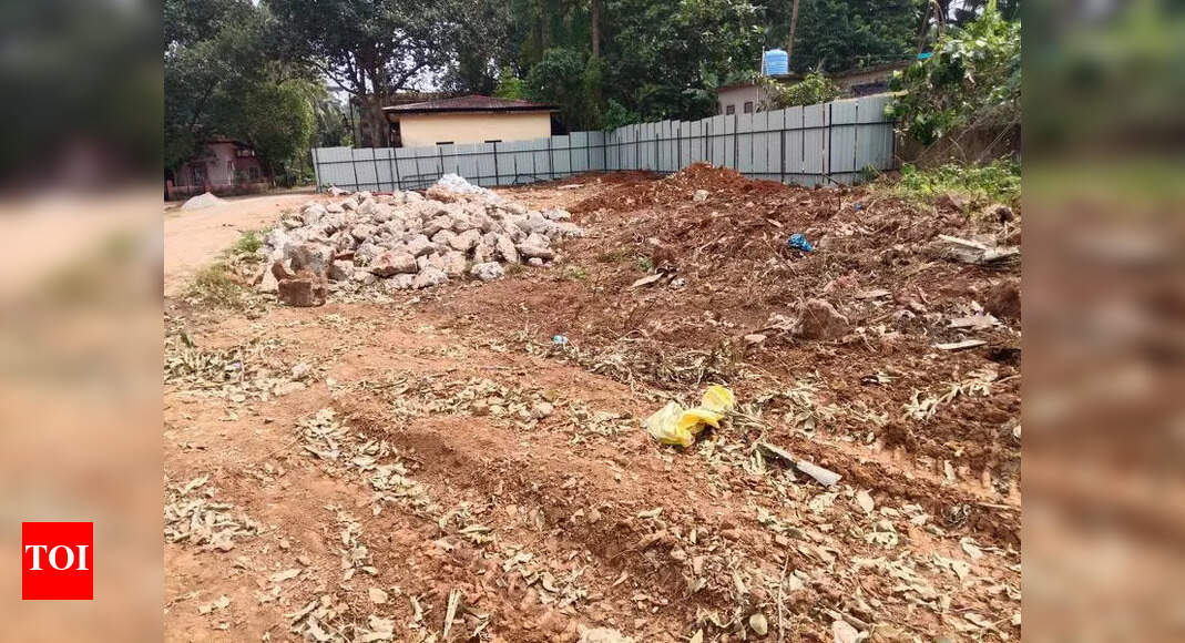Bicholim electricity bldg demolished; ₹10cr project planned
