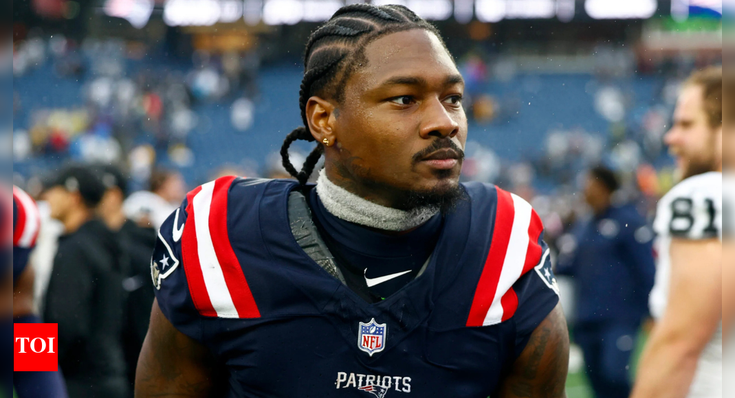 Will Stefon Diggs play against the Cleveland Browns today? Latest injury update on the popular New England Patriots' wide receiver