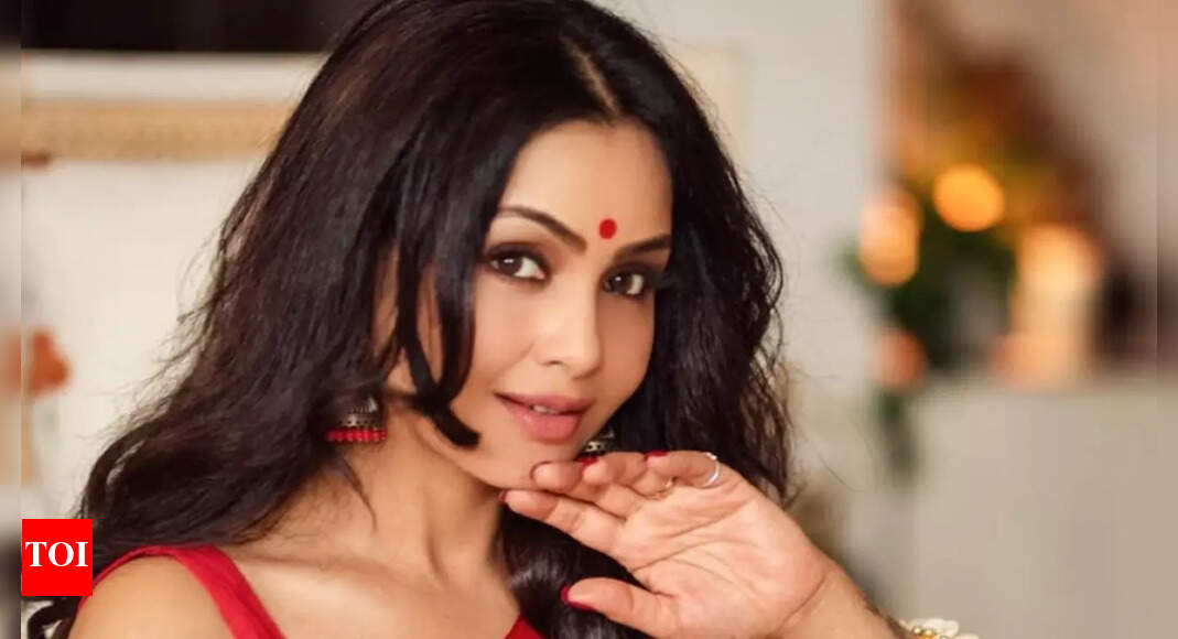 Bhabiji actress Shubhangi Atre on balancing ambition and self-awareness; says ‘You should not lose yourself in the process’