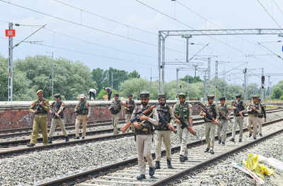 Representational Image Cop critical as rifle goes off accidentally in Jammu