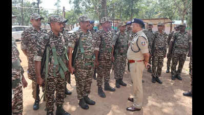 DGP YB Khurania reviews security arrangement ahead of Nuapada bypoll  DGP reviews security arrangements for Nuapada bypoll