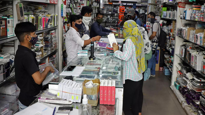 File photo  Domestic demand to drive H2 FY26 growth; festive sales, government spending support economy
