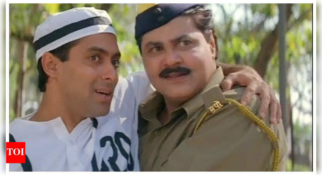 Salman Khan pays tribute to Satish Shah Salman Khan pays tribute to Satish Shah