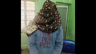 Arrested smuggler in Hazaribag on Sunday Hazaribag Police Arrest Man with 8.5 Grams of Brown Sugar in Major Drug Bust