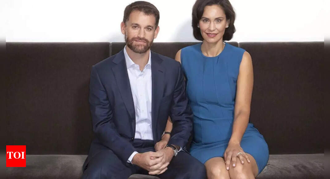 Who are John and Laura Arnold? Billionaire couple donates nearly half of their $2.9 billion fortune to philanthropy