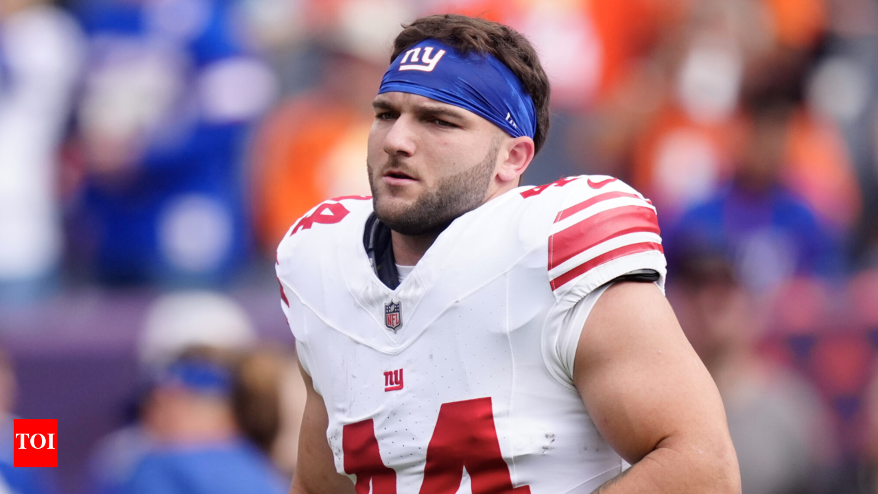 What happened to Cam Skattebo? Giants RB carted off with scary leg injury,  full details and season implications | NFL News - The Times of India