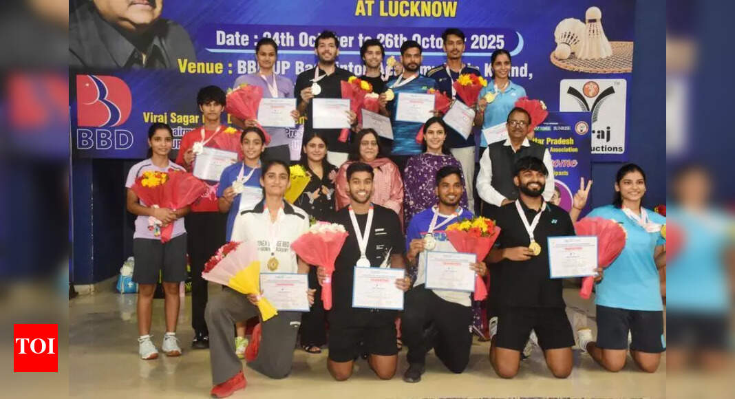 Siddharth & Amolika Win State Badminton – Lucknow News