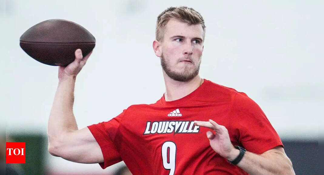 Tyler Shough replaces Spencer Rattler after boos rain down, yet Saints remain stuck in scoring drought vs. Buccaneers