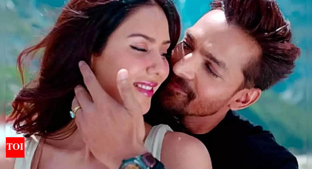 'Ek Deewane Ki Deewaniyat' box office collection day 6: The Harshvardhan Rane film crosses Rs 40 crore, sees slight growth on Sunday while 'Thamma' touches Rs 90 crore