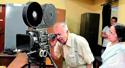 Jayant Naralikar (File photo) Posthumous Vigyan Ratna for physicist Jayant Narlikar