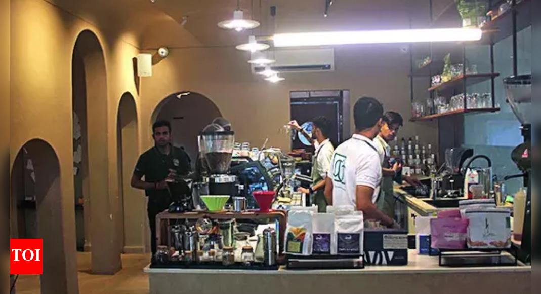 Oz team visits café in Indore, says 1 incident doesn’t paint a city bad