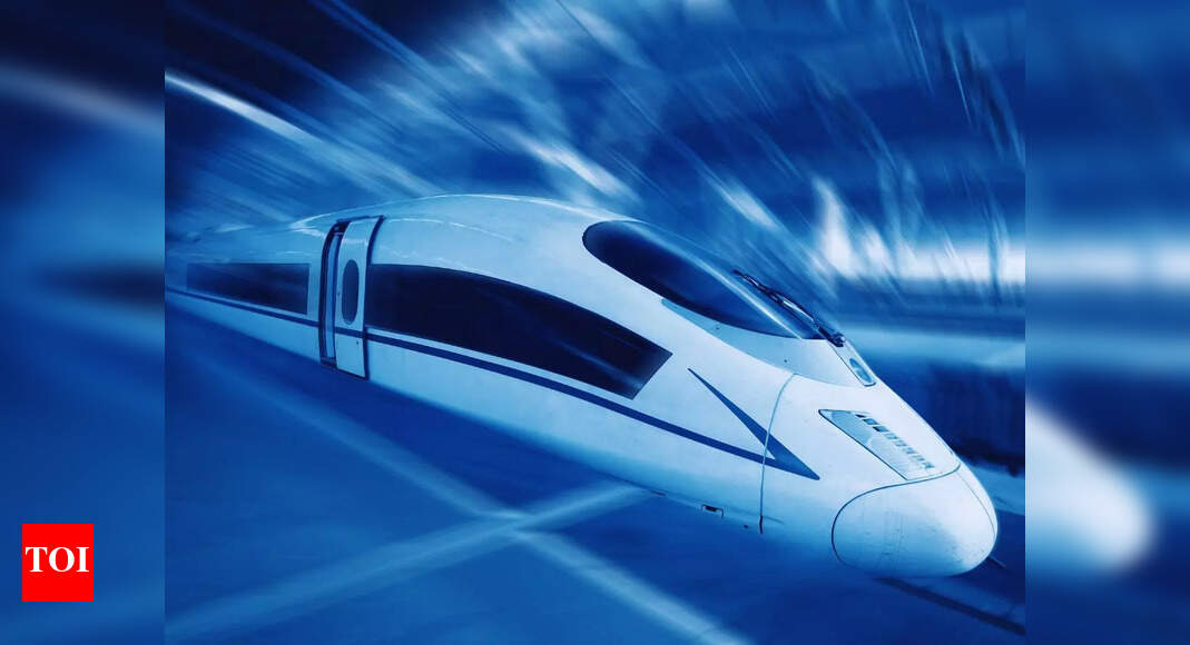 Is this the fastest train ever built? China’s CR450 hits 450km/hr speed record in trials