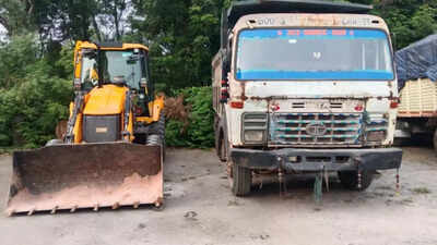 8 vehicles seized for illegal mining in Bilaspur