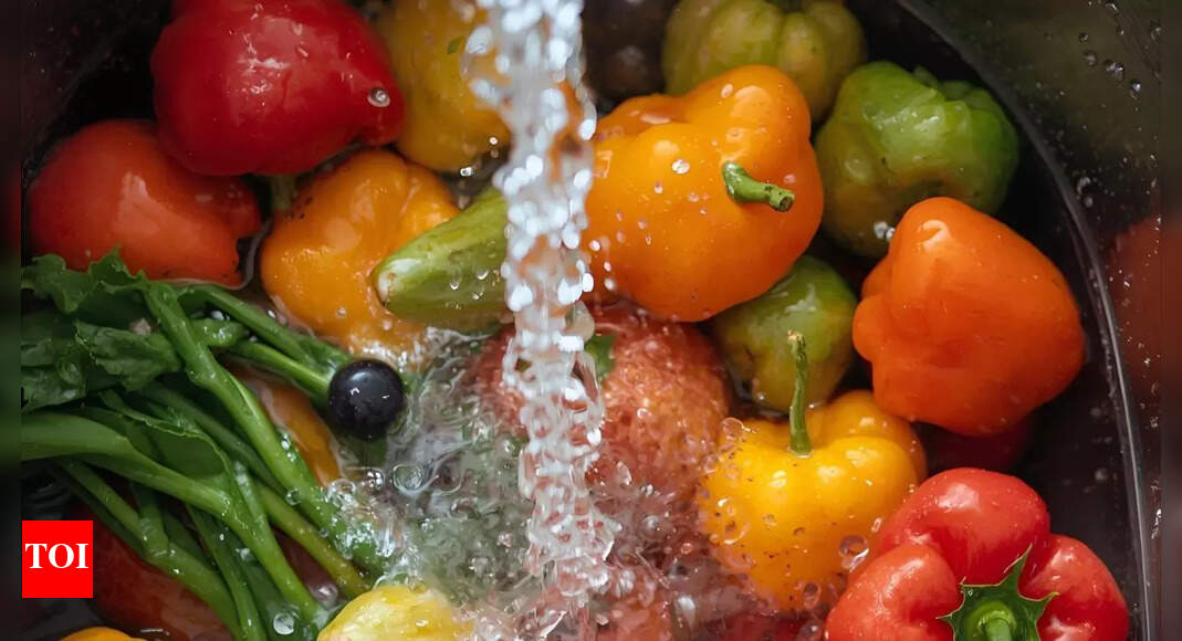 Remove pesticides from fruits and vegetables with this one trick
