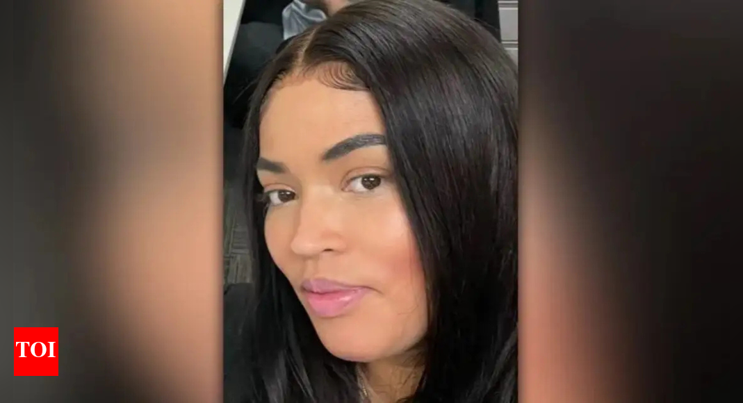 <div>NYPD detective Alicia Stone dies week after butt lift procedure in Colombia, husband says 'something doesn't add up'</div>