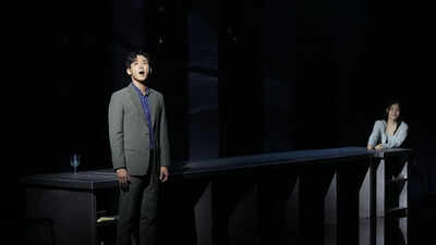Actor Yoo Jun-sang  Yoo Jun-sang reveals he was stabbed on stage