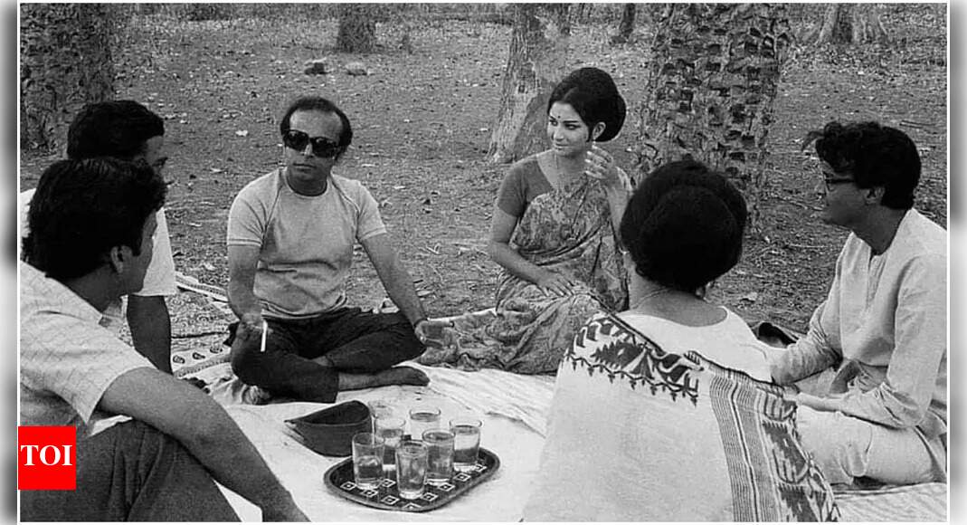 Satyajit Ray’s iconic ‘Aranyer Din Ratri’ restored in 4K Satyajit Ray’s iconic ‘Aranyer Din Ratri’ restored in 4K