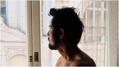 Randeep Hooda took a Diwali break to enjoy festive treats but quickly returned to fitness, sharing shirtless photos on Instagram. Fans praised his dedication and transformation. Known for discipline, he’s pushed limits even further, preparing for his next project, the epic war film ‘Operation Khukri,’ based on a heroic peacekeeping mission. Randeep Hooda gets back to fitness post-Diwali; teases fans saying ‘A new chapter loading’