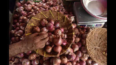 State to push Centre to announce MSP for onion crop to aid farmers
