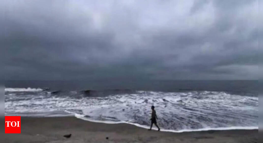 Warming in Indian Ocean sees 70 cyclones in 17 years
